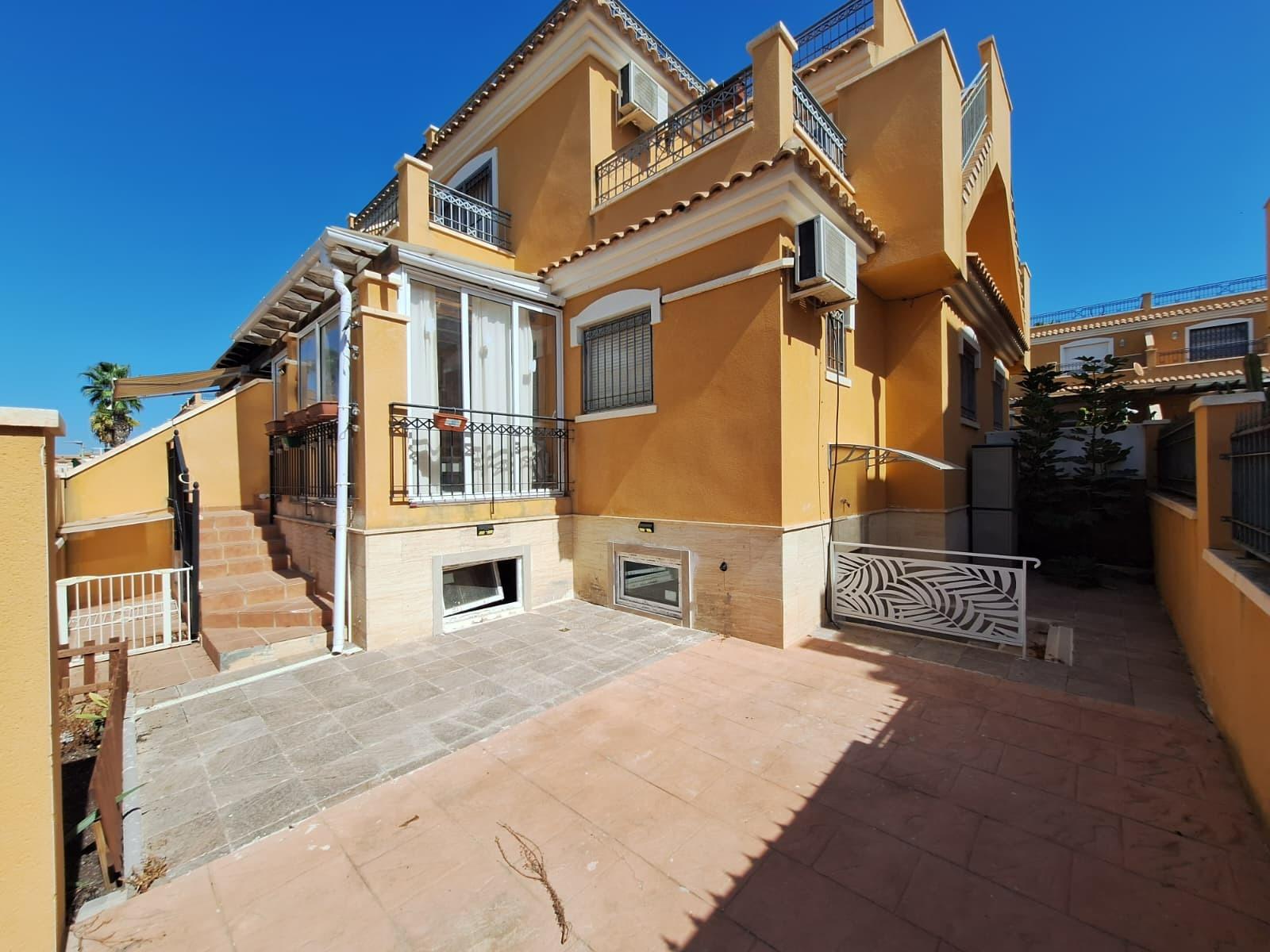 Duplex for sale in Torrevieja, Alicante, Spain