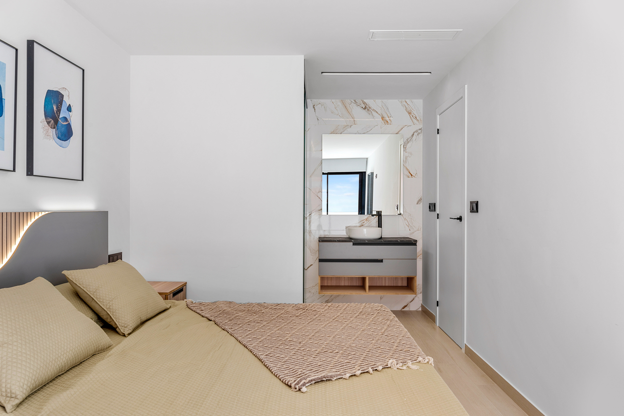 Apartment for sale in Guardamar Del Segura, Alicante, Spain