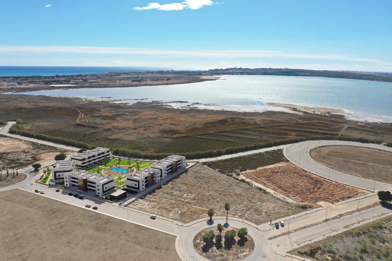 Apartment for sale in Guardamar Del Segura, Alicante, Spain