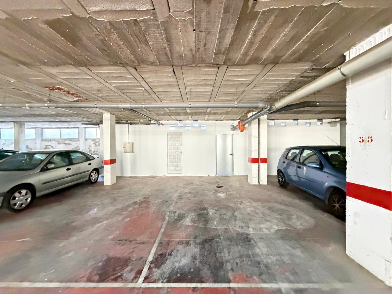 Commercial unit for sale in Torrevieja, Alicante, Spain