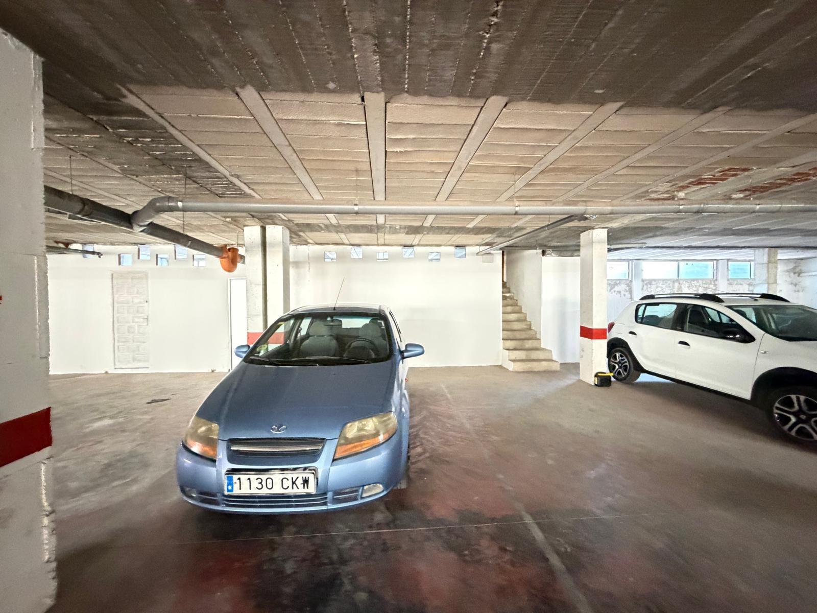 Commercial unit for sale in Torrevieja, Alicante, Spain