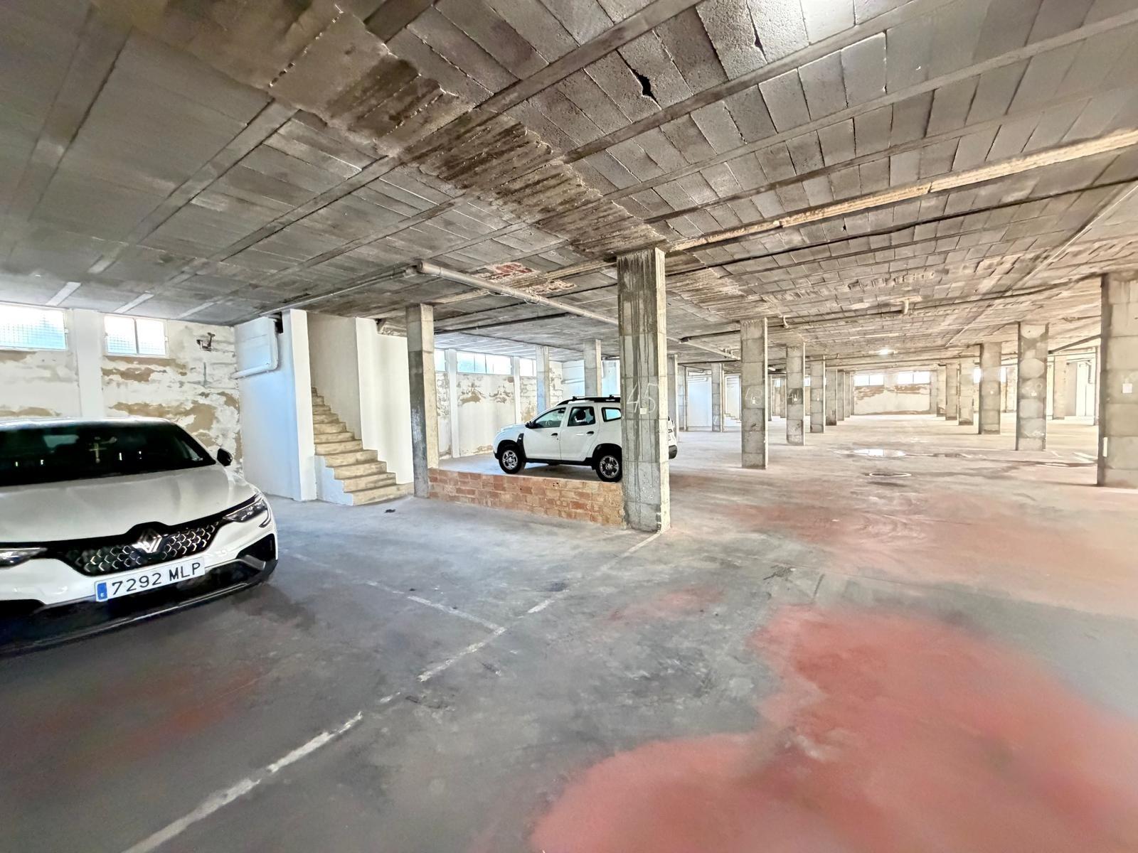 Commercial unit for sale in Torrevieja, Alicante, Spain