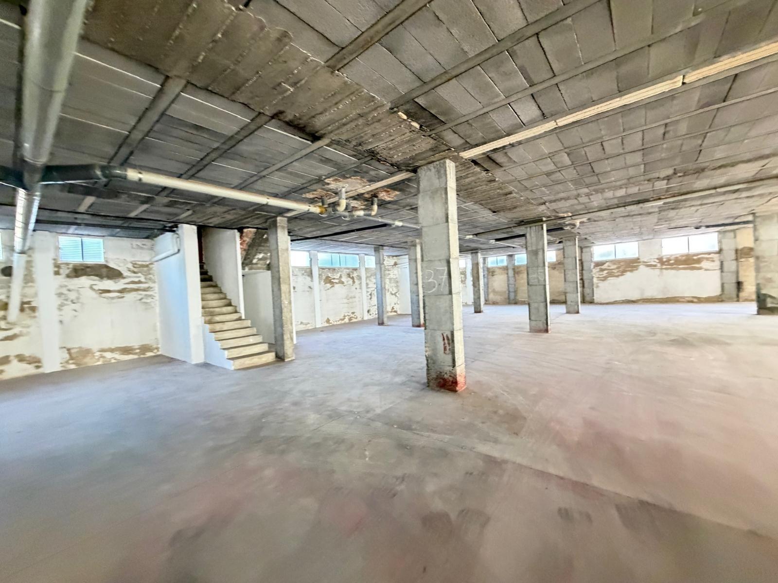Commercial unit for sale in Torrevieja, Alicante, Spain