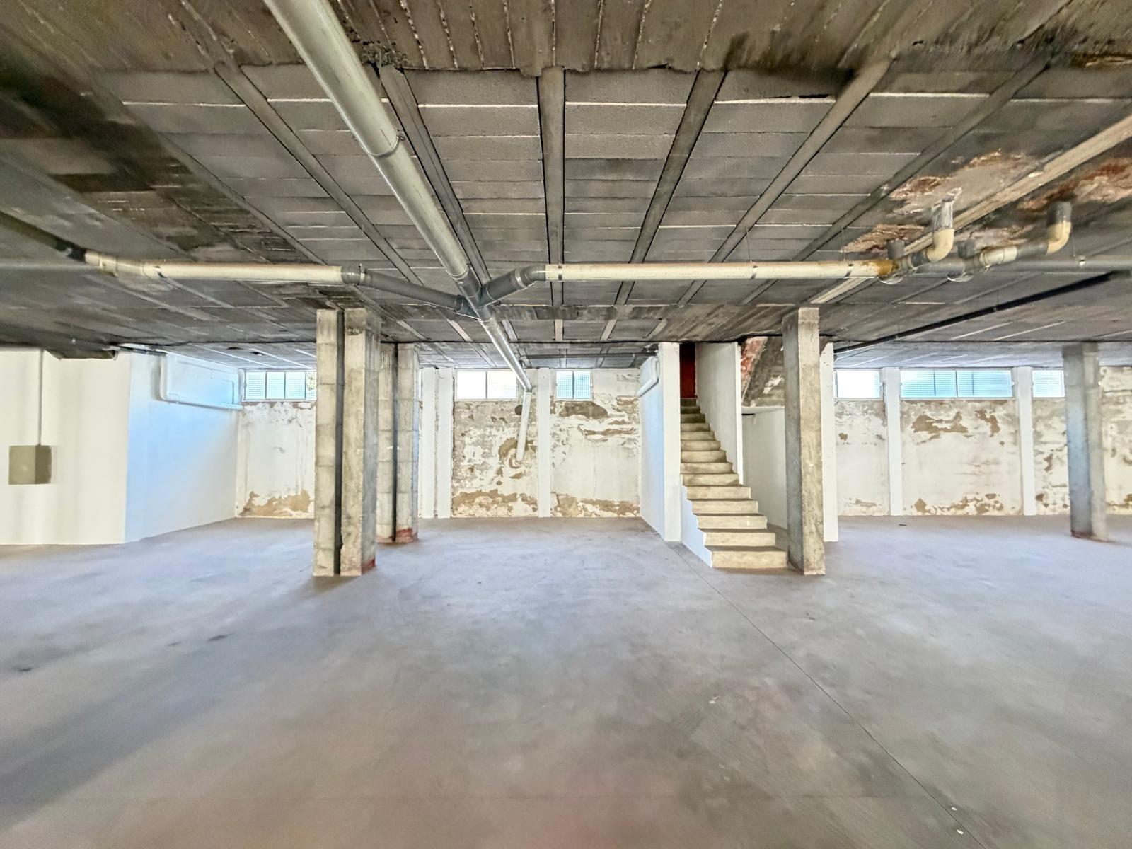 Commercial unit for sale in Torrevieja, Alicante, Spain