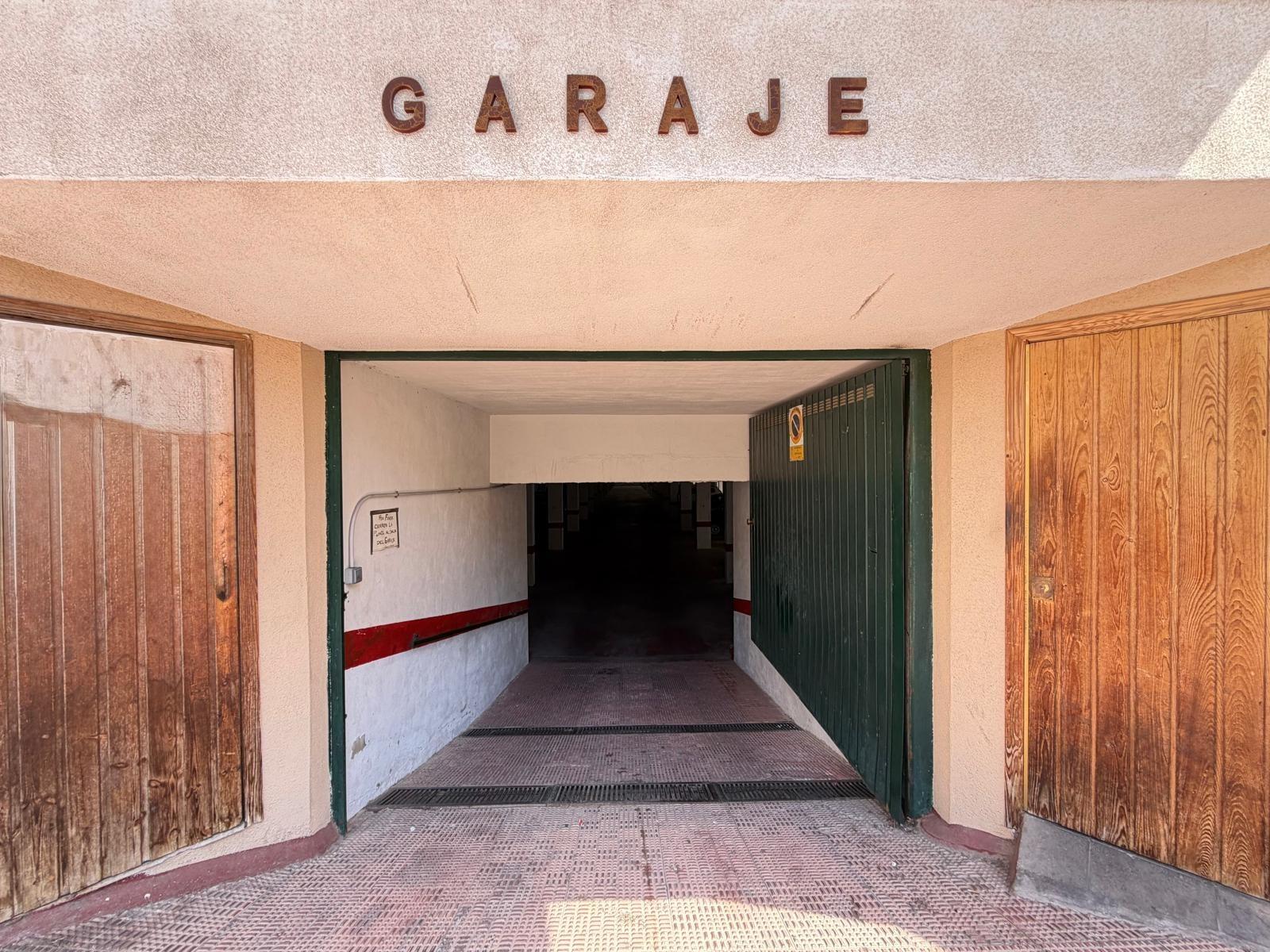 Commercial unit for sale in Torrevieja, Alicante, Spain