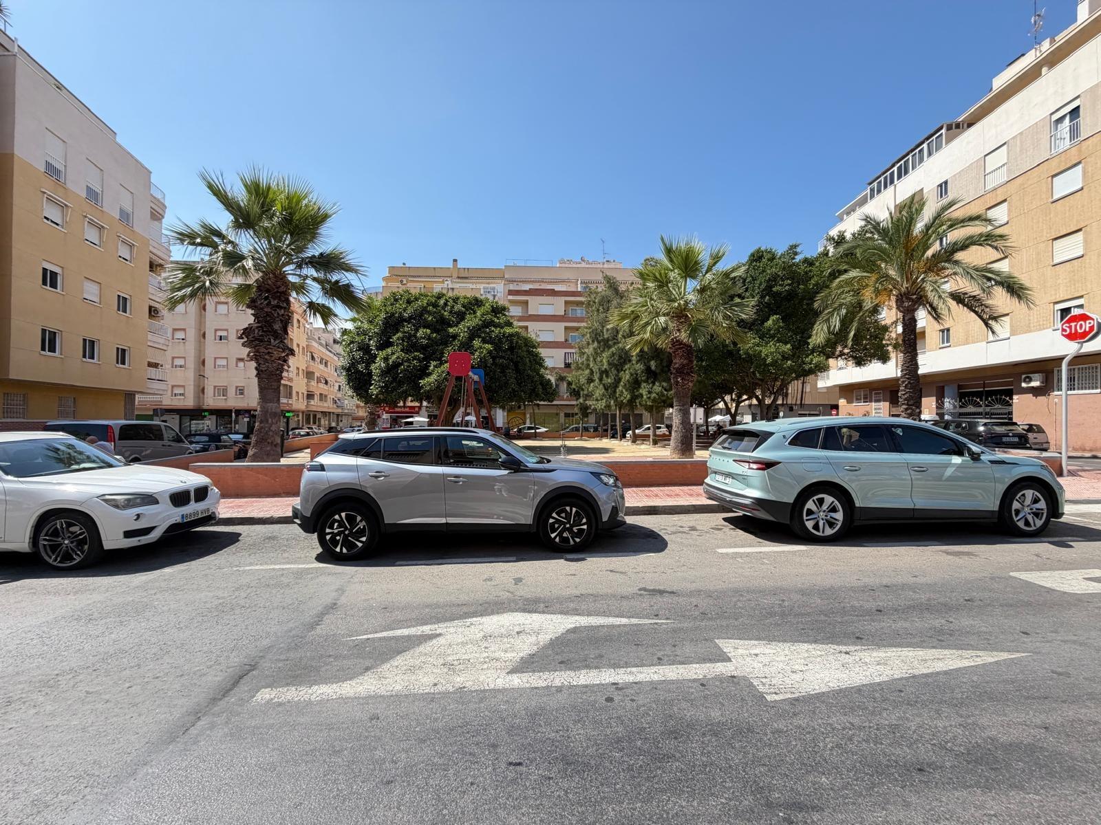 Commercial unit for sale in Torrevieja, Alicante, Spain