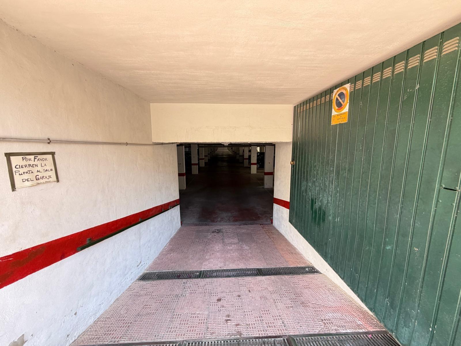 Commercial unit for sale in Torrevieja, Alicante, Spain