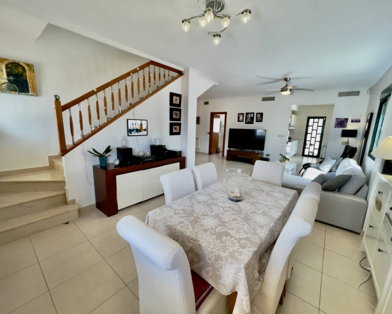 Villa for sale in Ciudad Quesada, Alicante, Spain