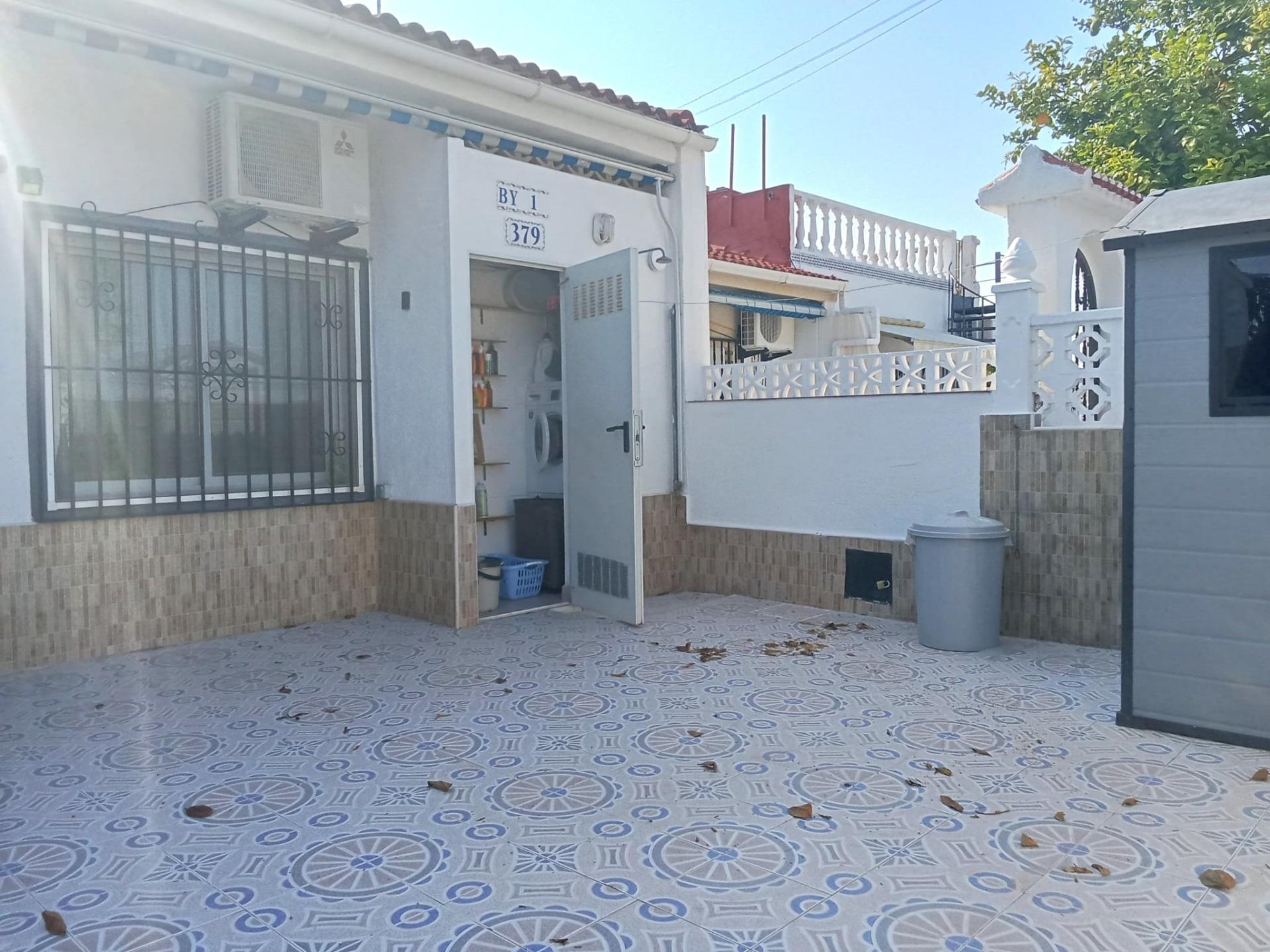 Bungalow for sale in Torrevieja, Alicante, Spain