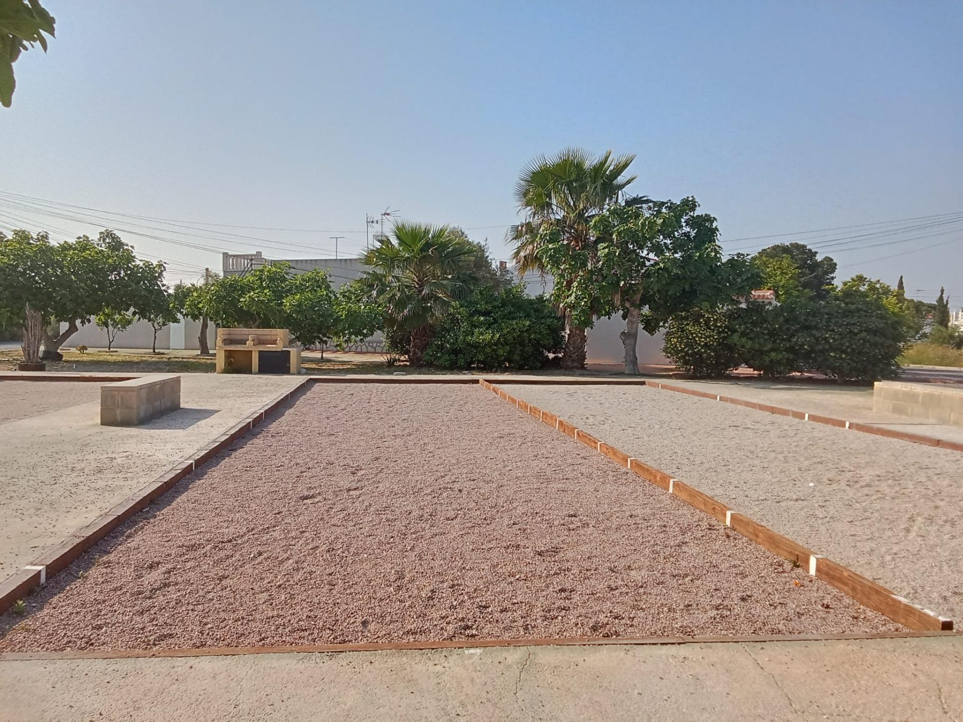 Bungalow for sale in Torrevieja, Alicante, Spain