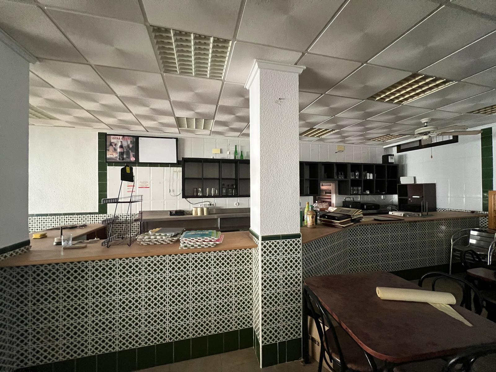 Comercial en venta en Torrevieja