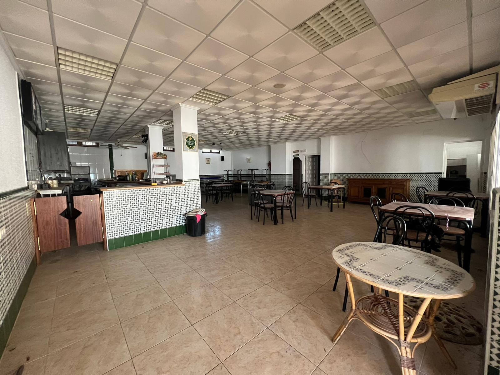 Comercial en venta en Torrevieja