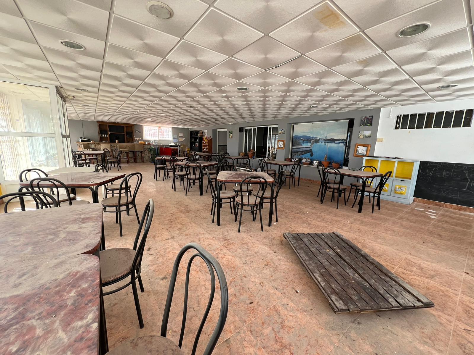Comercial en venta en Torrevieja