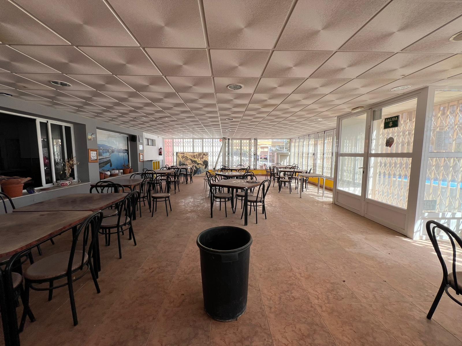 Comercial en venta en Torrevieja