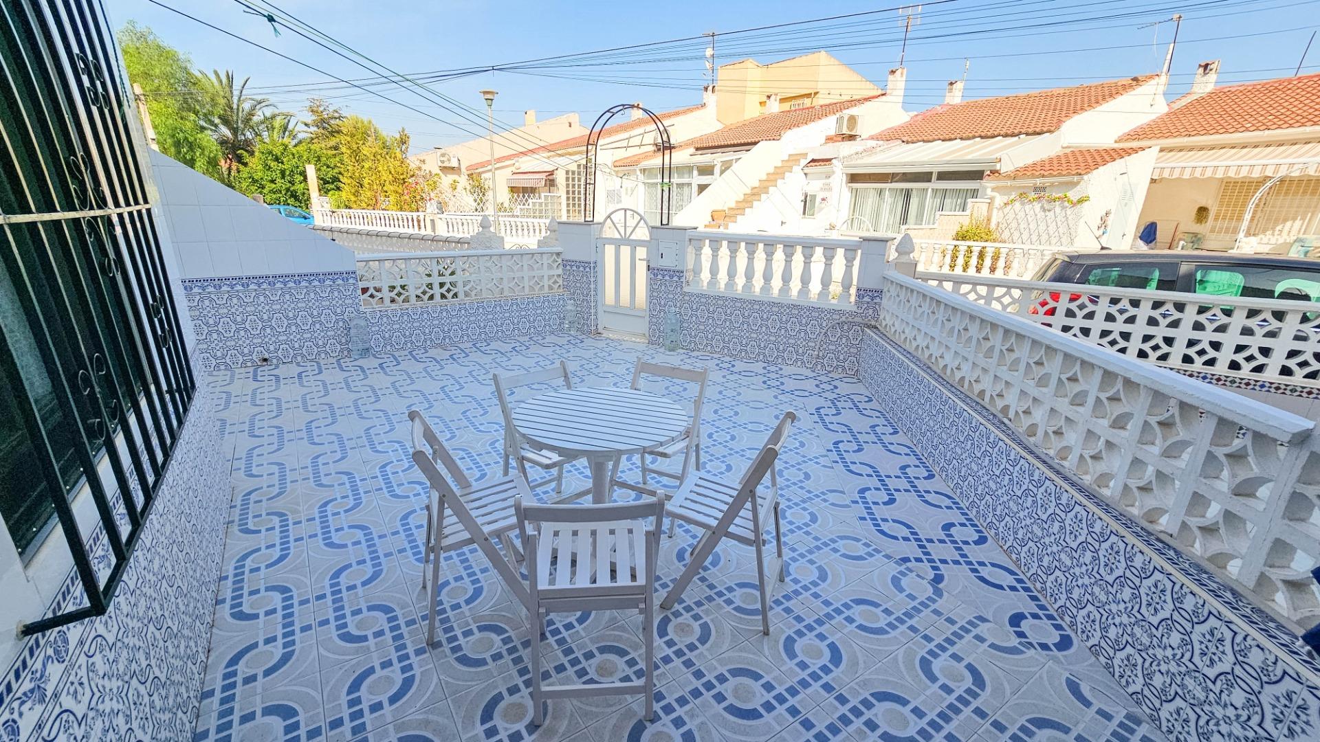 Bungalow for sale in Torrevieja, Alicante, Spain
