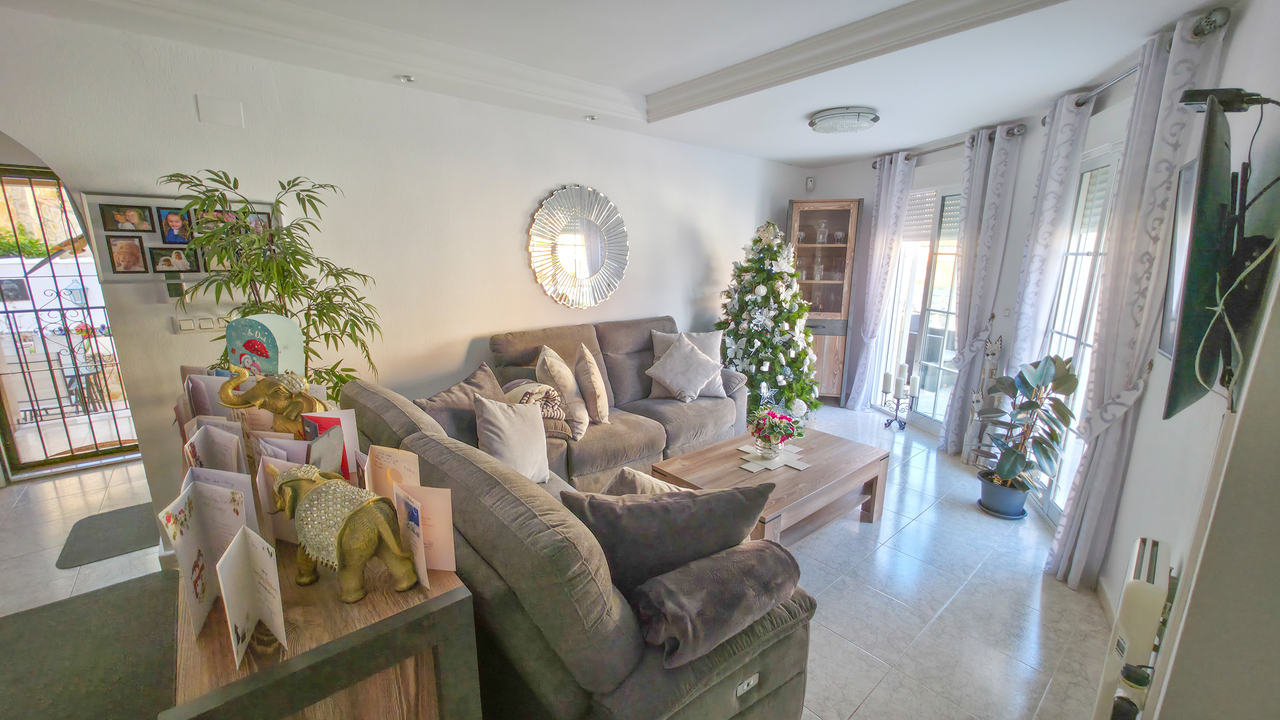 Villa en venta en Villamartin
