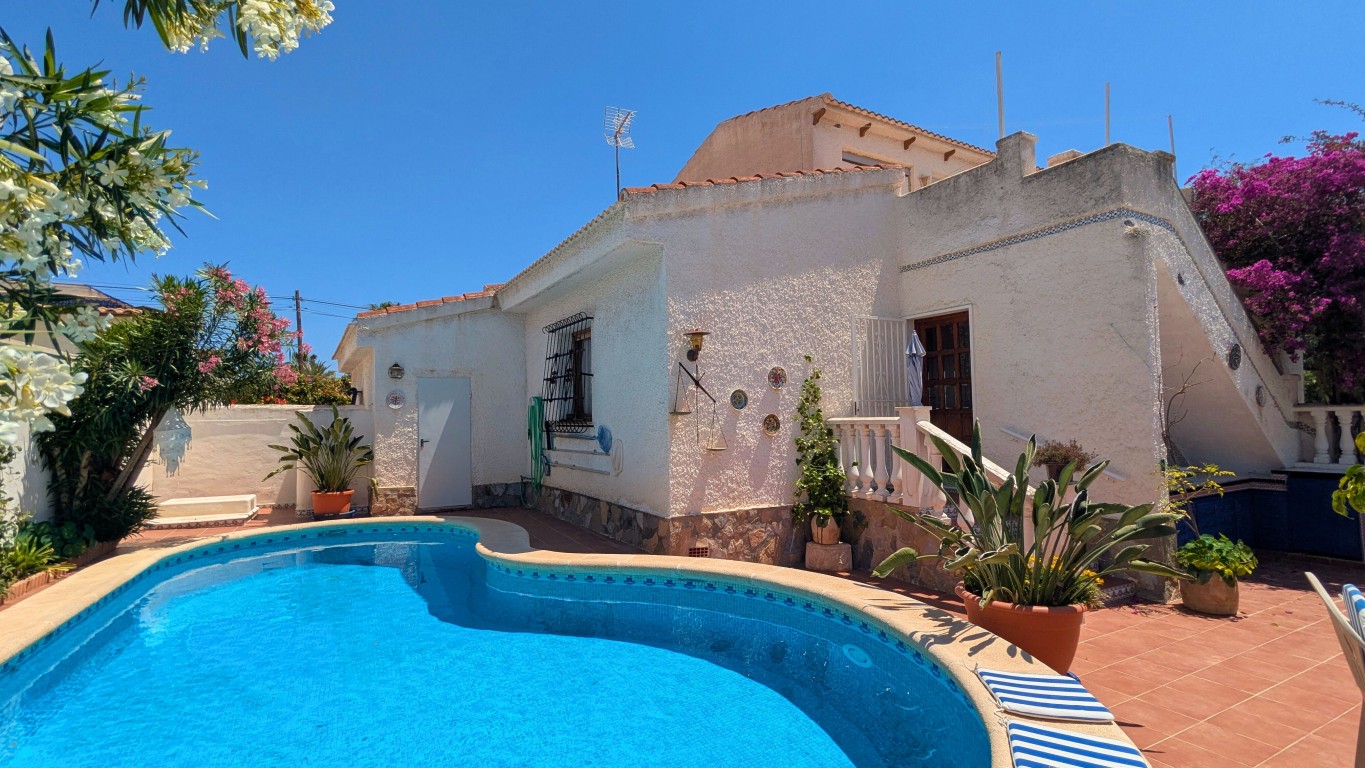 Villa for sale in Ciudad Quesada, Alicante, Spain