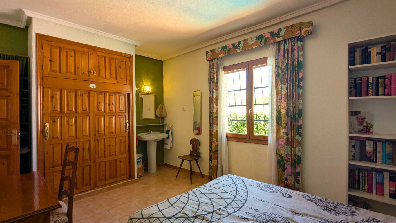 Villa for sale in Ciudad Quesada, Alicante, Spain