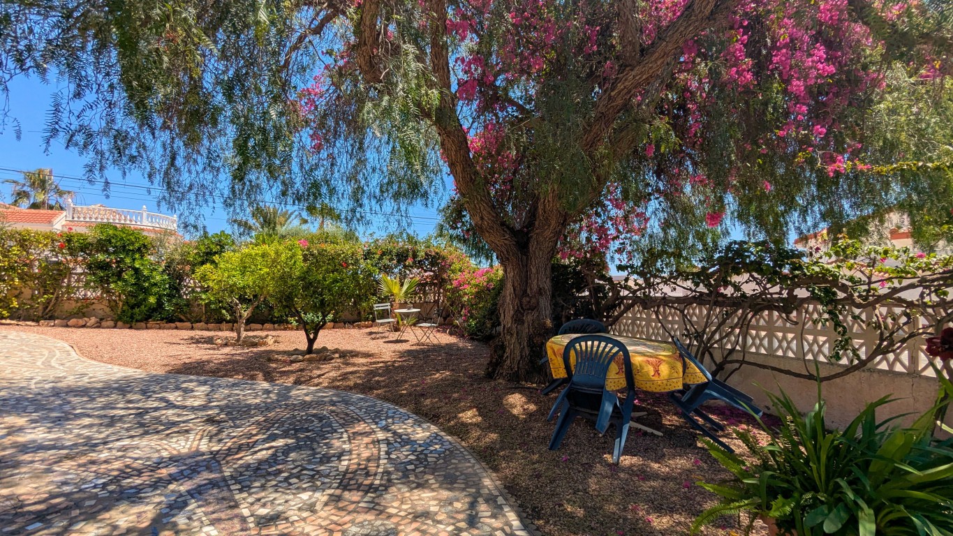 Villa for sale in Ciudad Quesada, Alicante, Spain