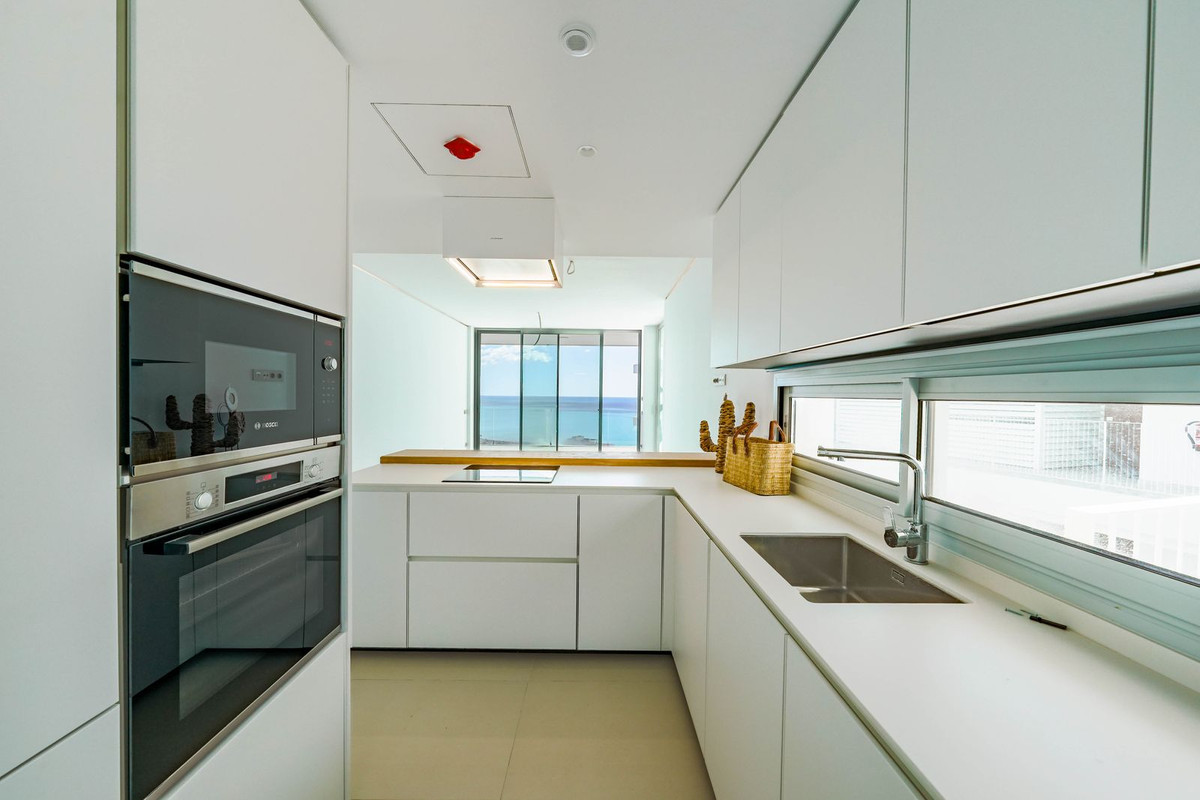Penthouse for sale in Fuengirola, Málaga, Spain