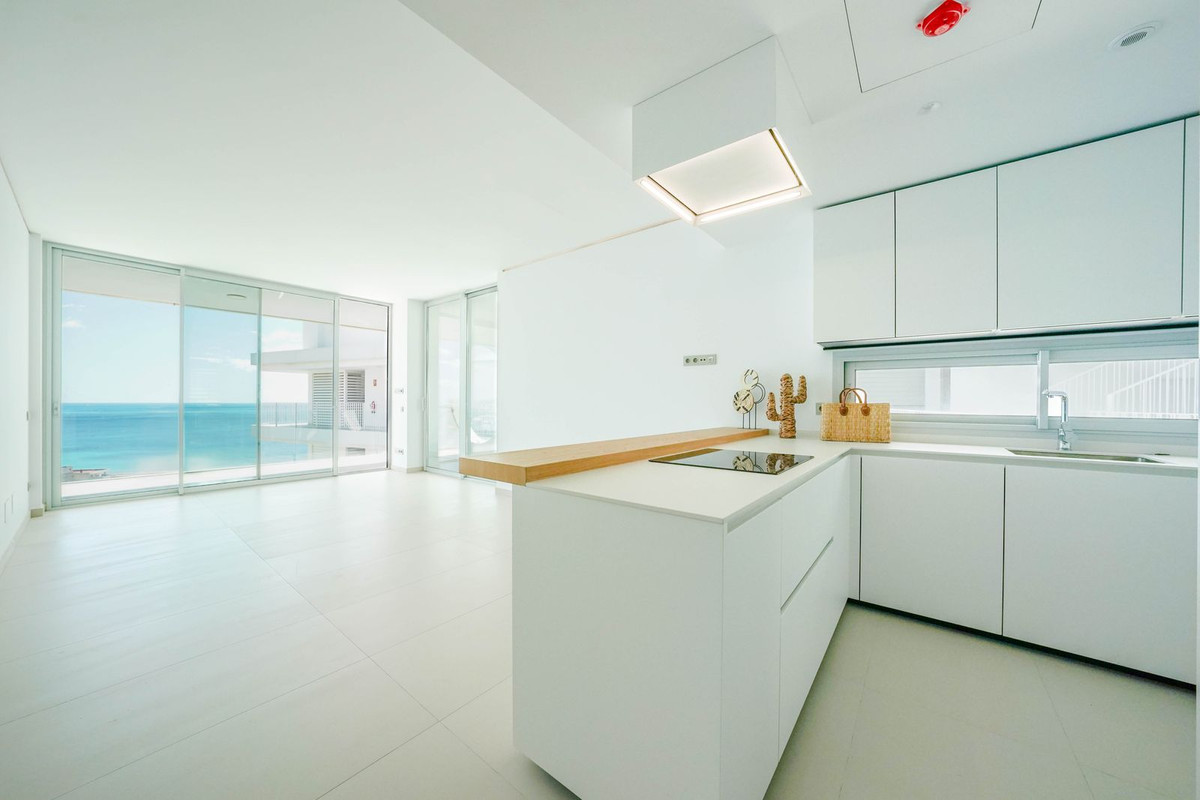 Penthouse for sale in Fuengirola, Málaga, Spain