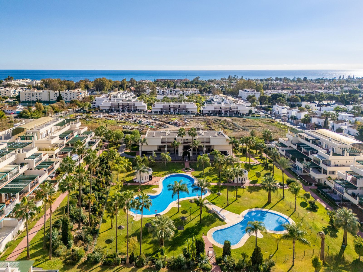 Apartment for sale in Puerto Banus, Málaga, Spain