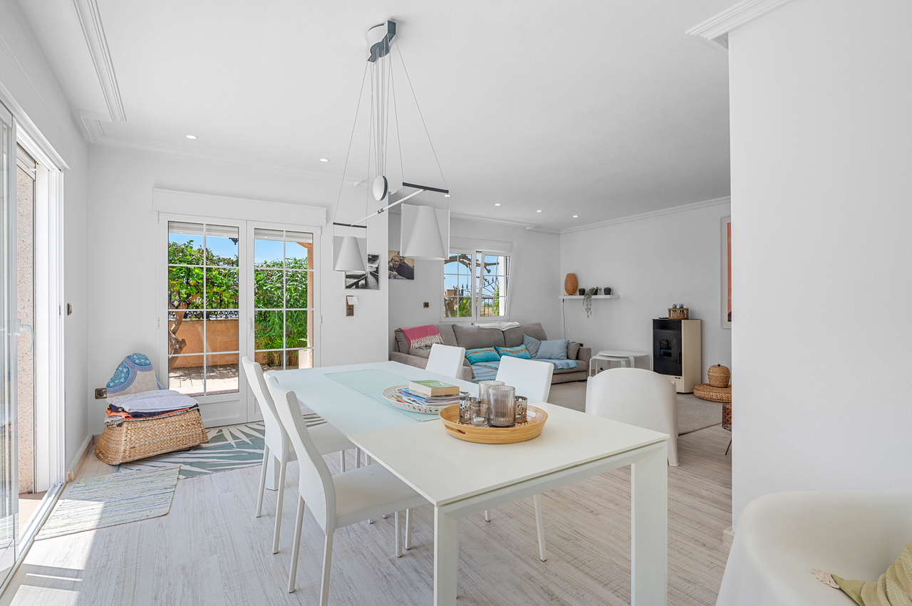 Villa for sale in Torre De La Horadada, Alicante, Spain