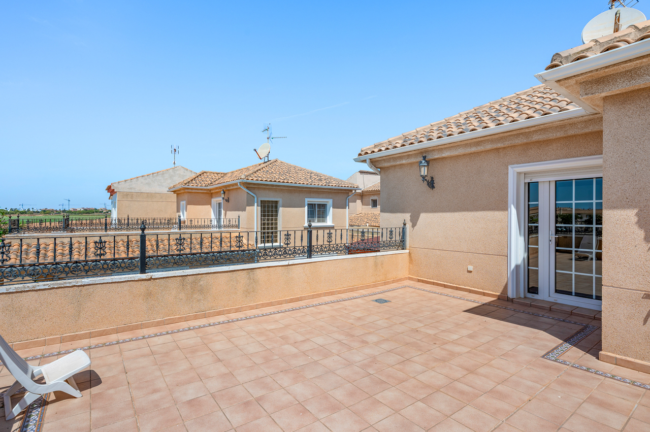 Villa for sale in Torre De La Horadada, Alicante, Spain
