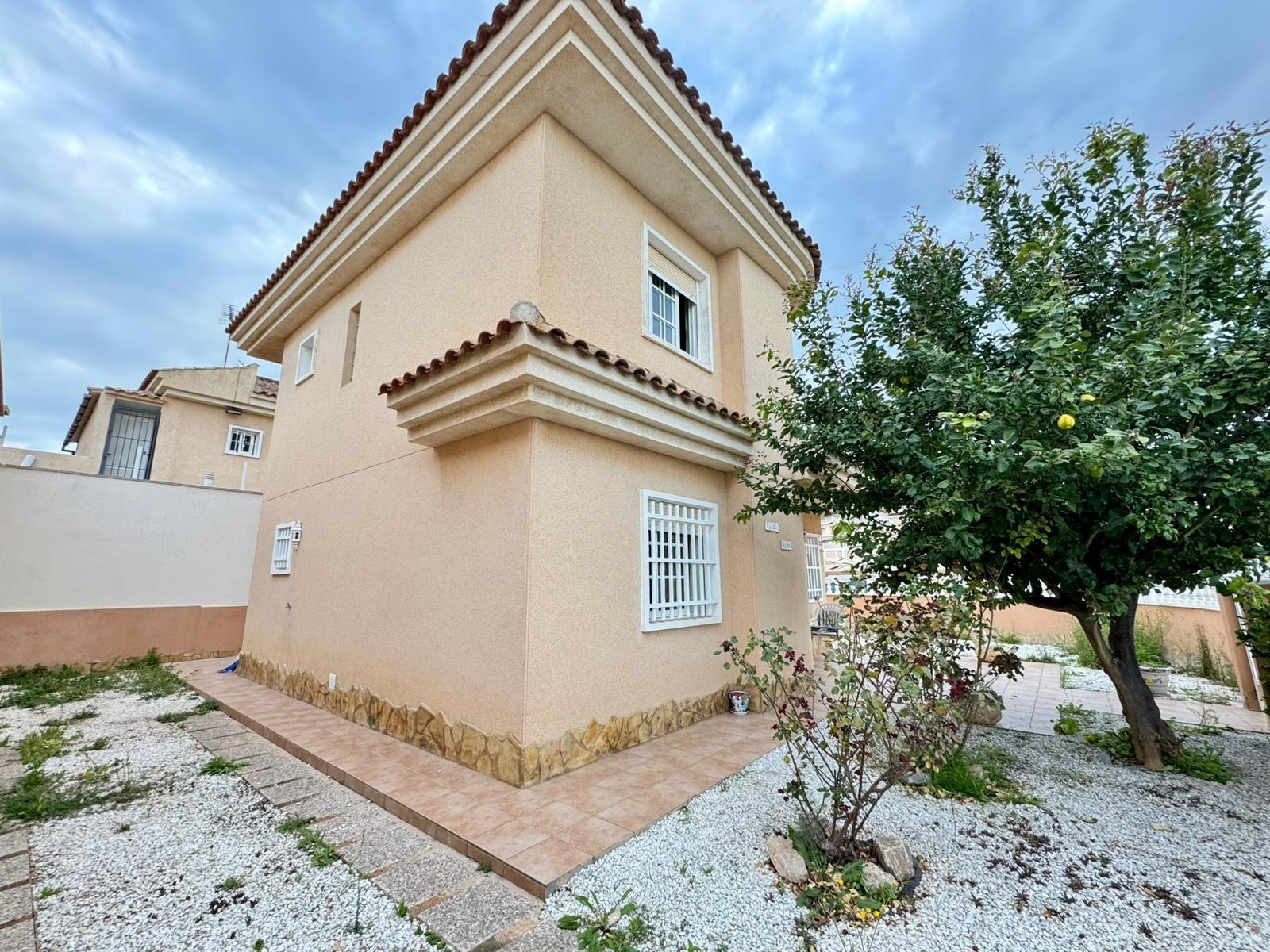 Villa en venta en Torrevieja