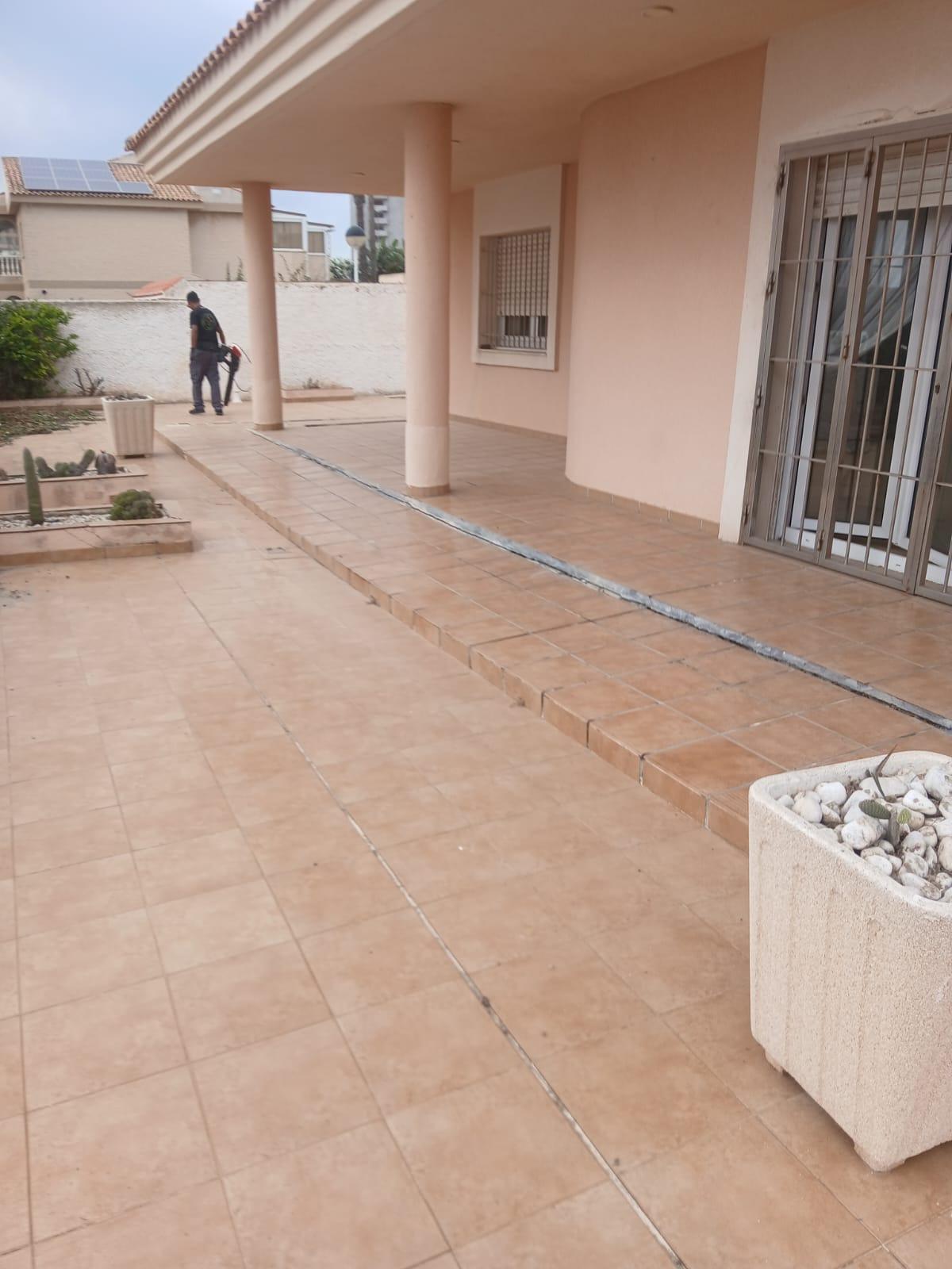 Villa en venta en La Manga Del Mar Menor