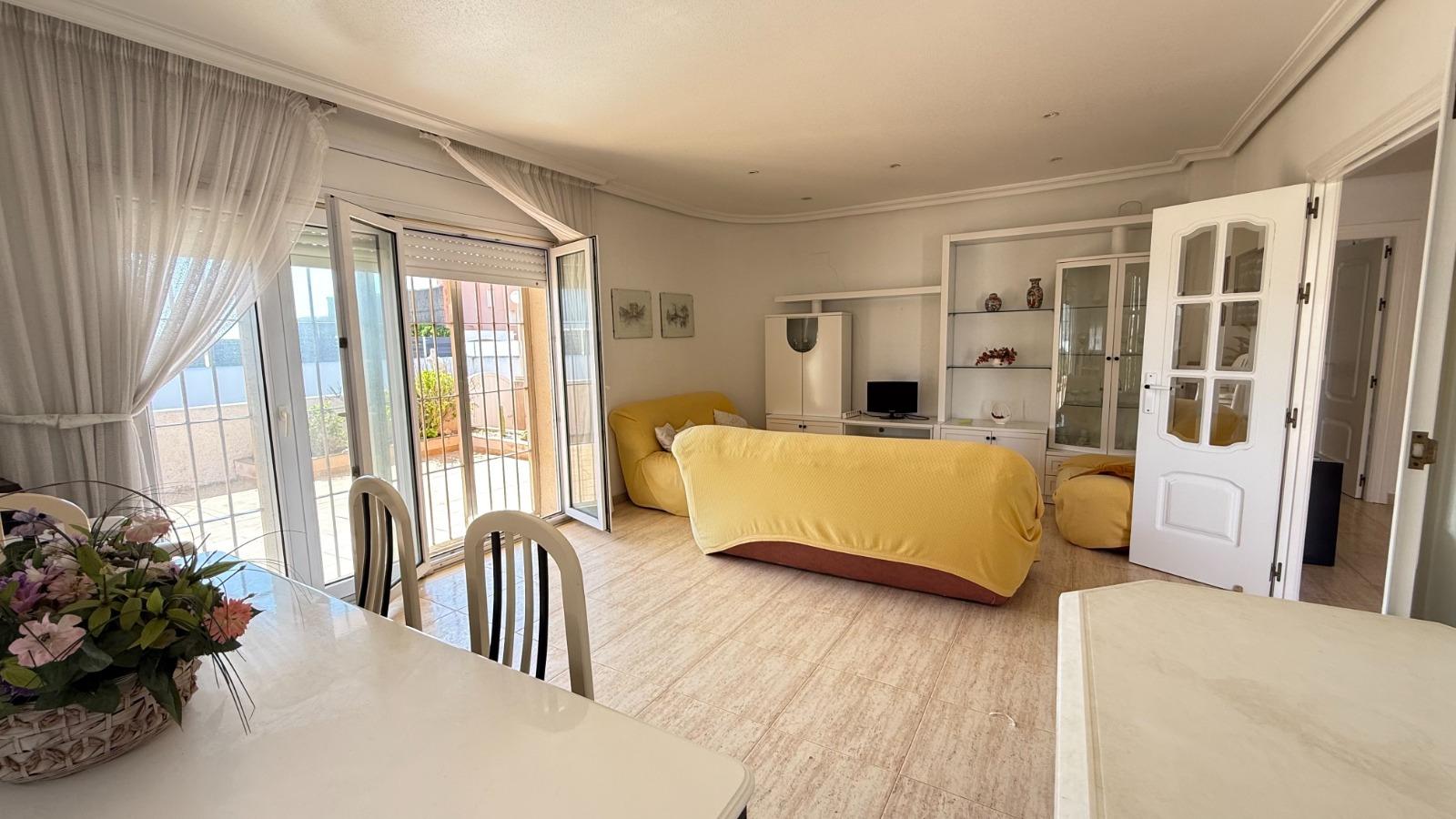 Villa en venta en La Manga Del Mar Menor
