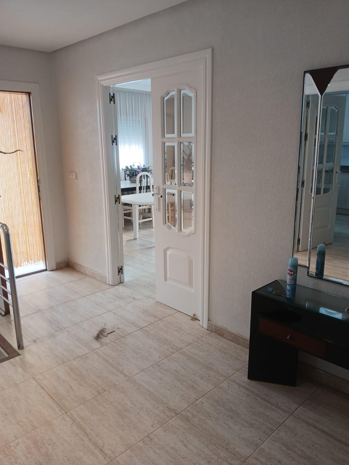 Villa en venta en La Manga Del Mar Menor