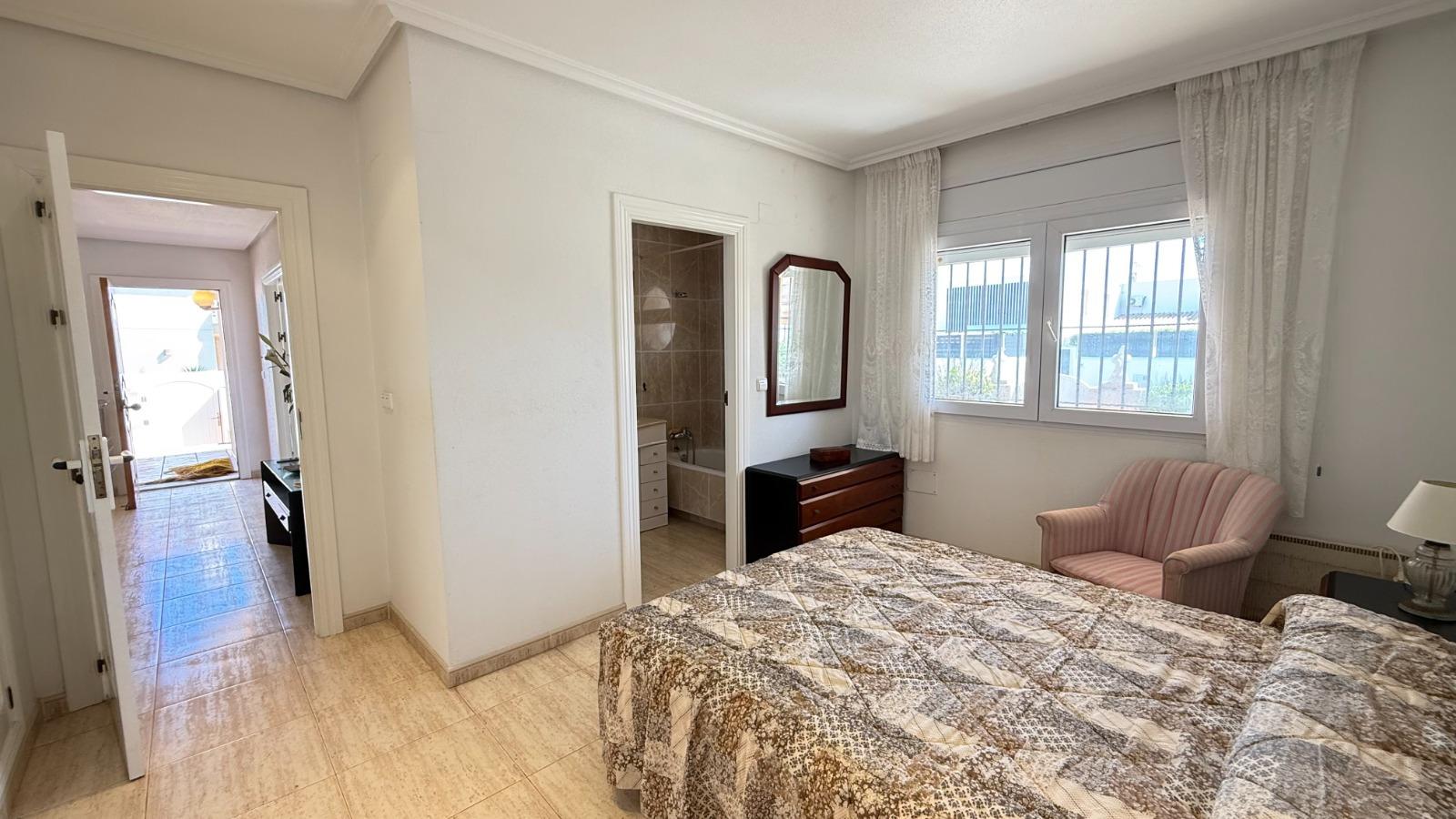 Villa en venta en La Manga Del Mar Menor