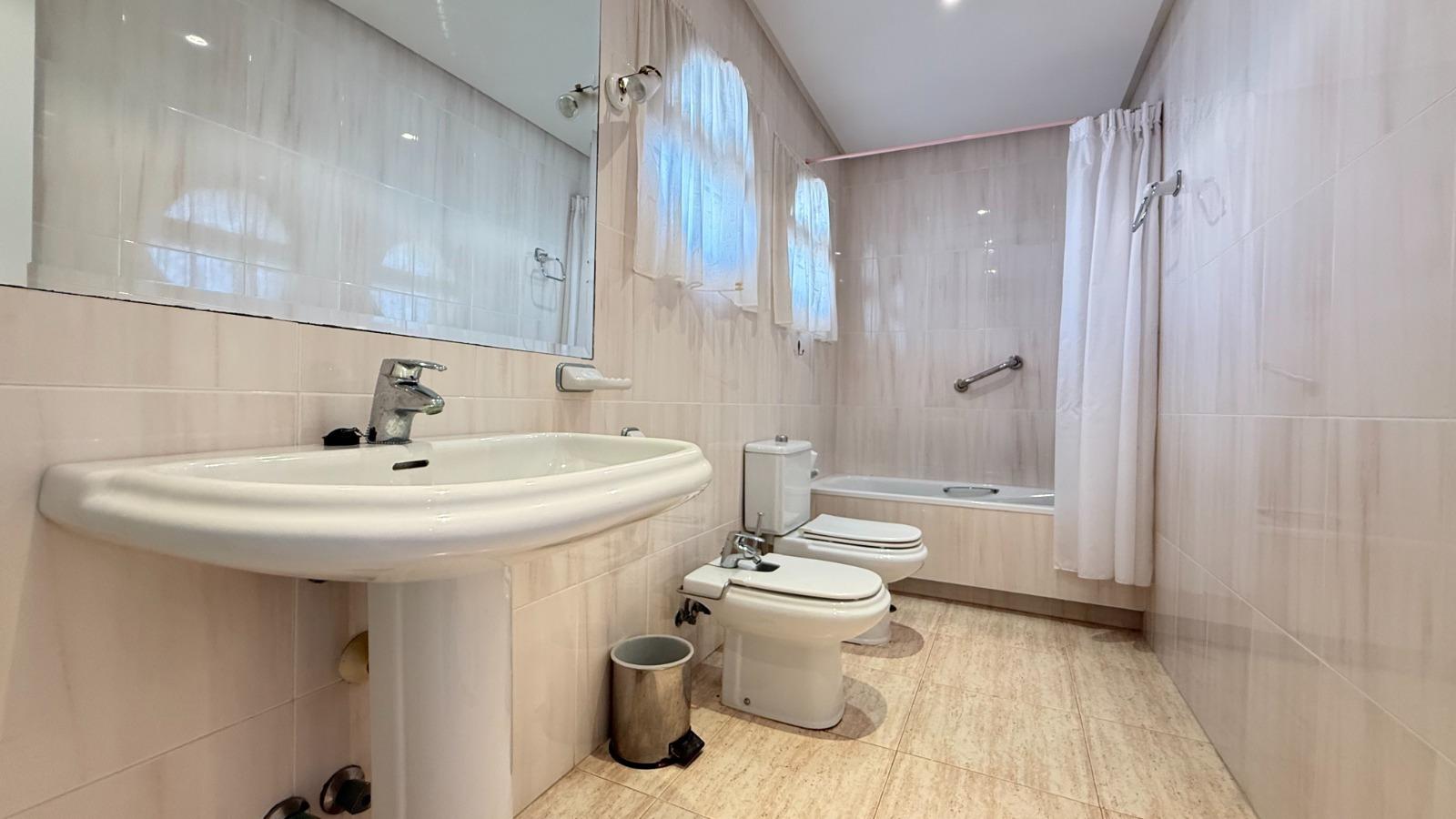 Villa en venta en La Manga Del Mar Menor
