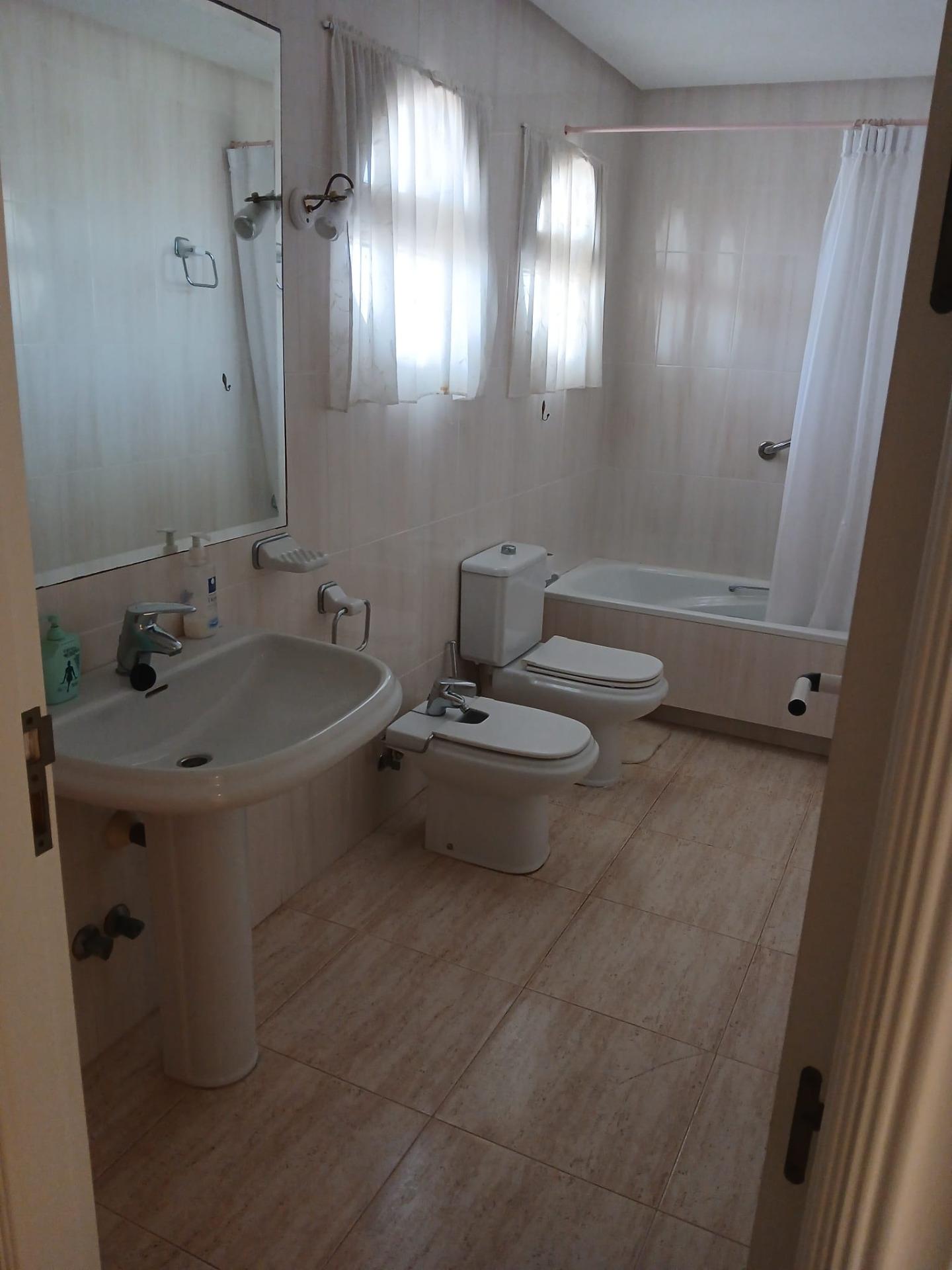 Villa en venta en La Manga Del Mar Menor