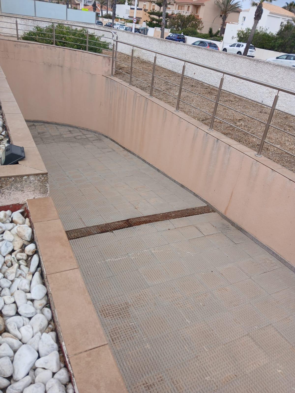Villa en venta en La Manga Del Mar Menor