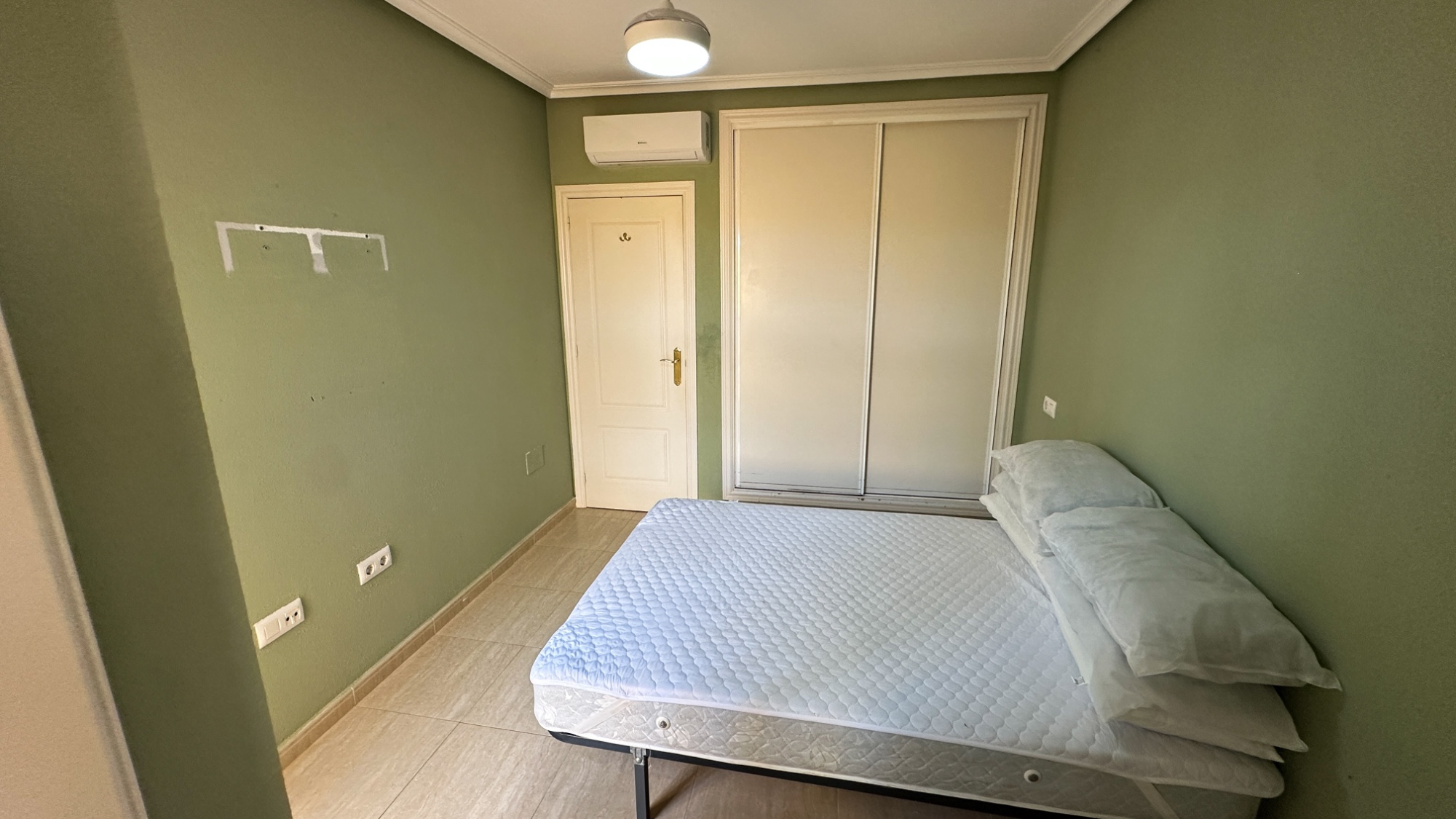 Bungalow for sale in Daya Nueva, Alicante, Spain