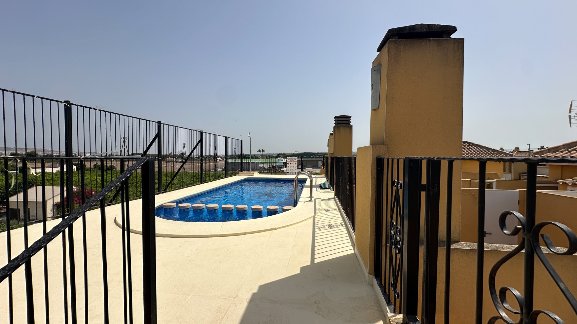 Bungalow for sale in Daya Nueva, Alicante, Spain