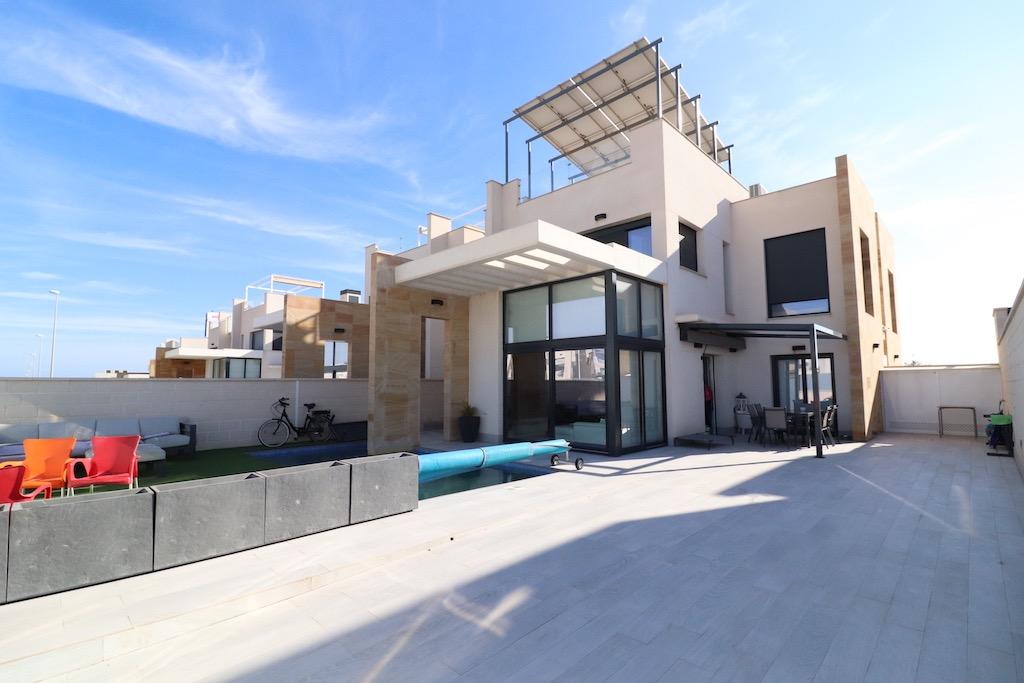 Villa for sale in Orihuela Costa, Alicante, Spain