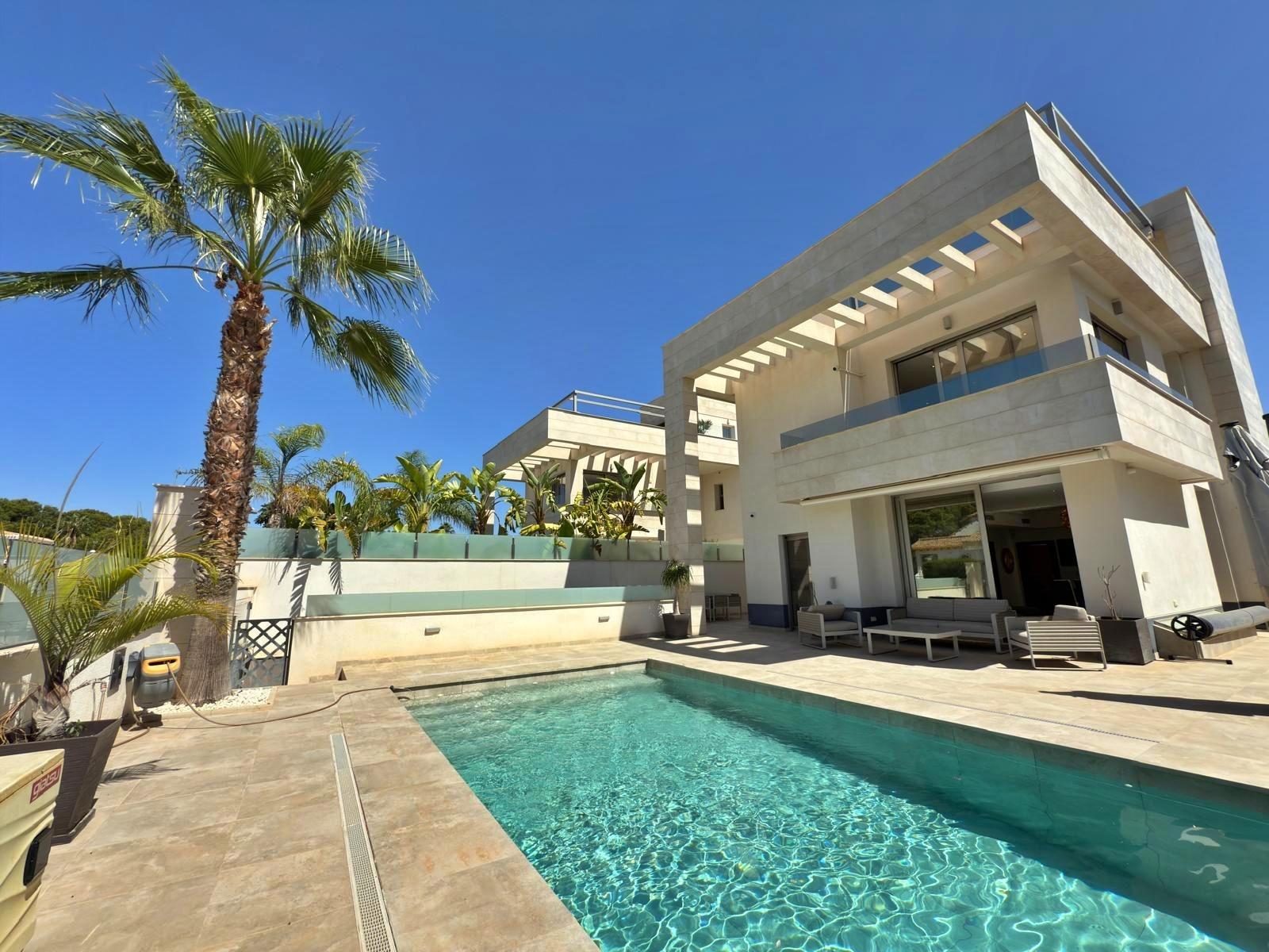 Villa for sale in Orihuela Costa, Alicante, Spain