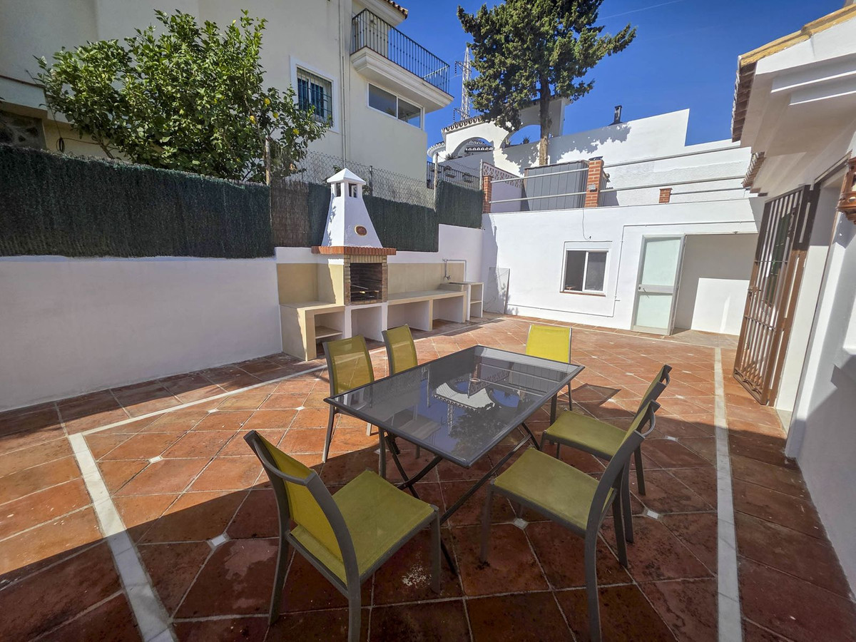Villa en venta en Estepona