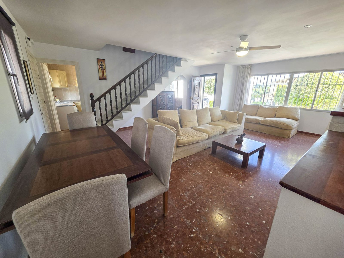Villa en venta en Estepona
