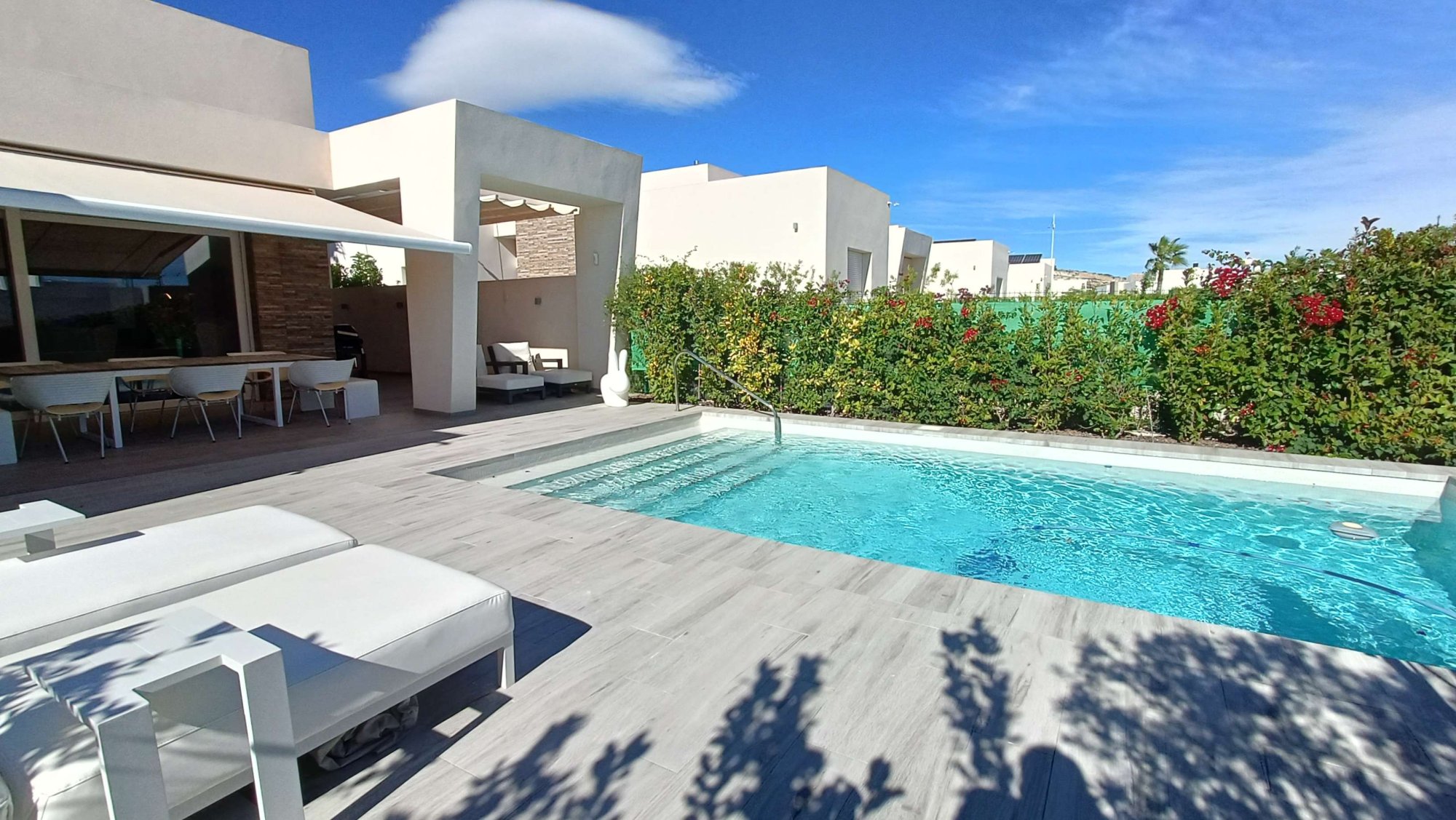 Villa for sale in Algorfa, Alicante, Spain