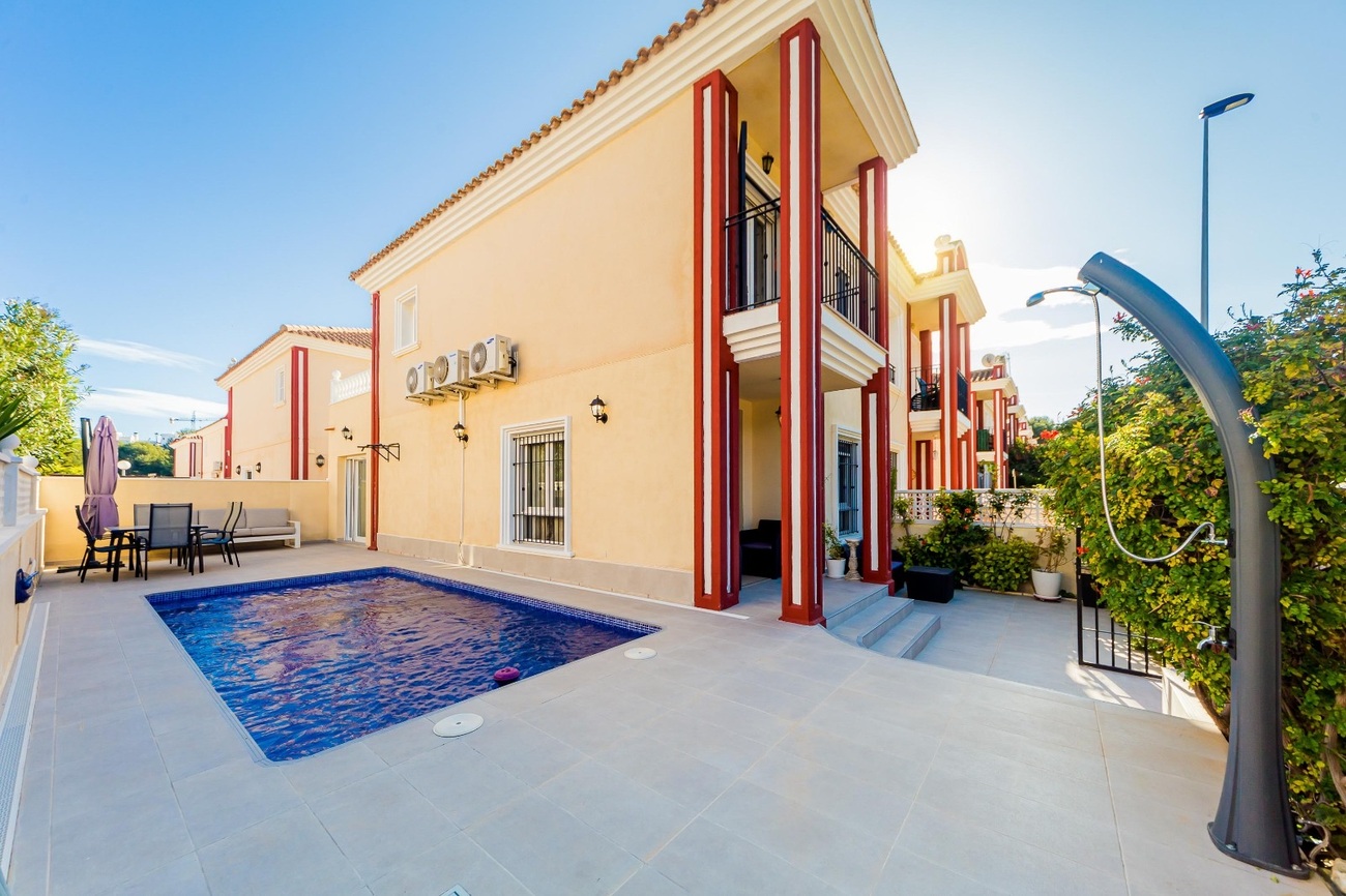 Duplex en venta en Dehesa De Campoamor