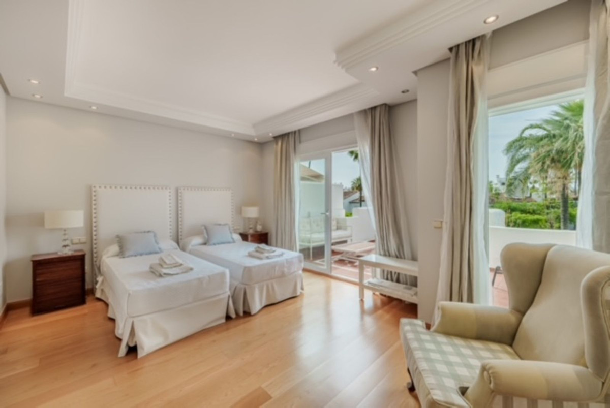 Town House en venta en Estepona