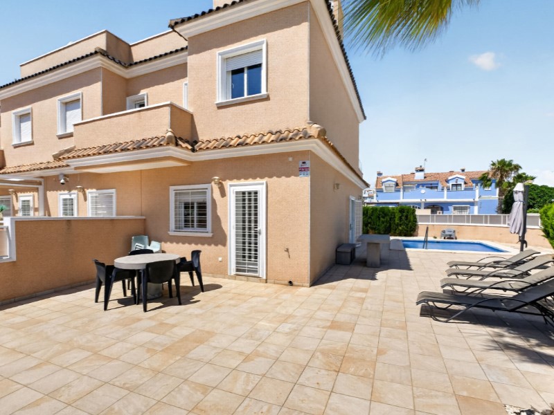 Town House for sale in Orihuela, Alicante, Spain