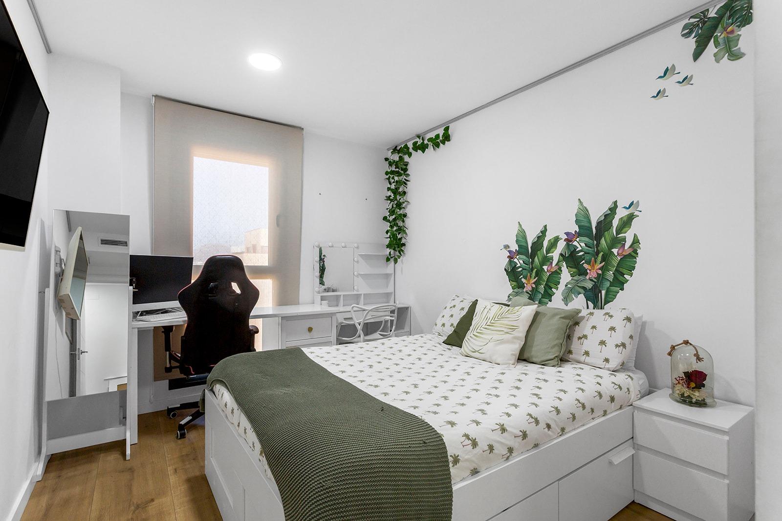 Penthouse for sale in Alicante, Alicante, Spain