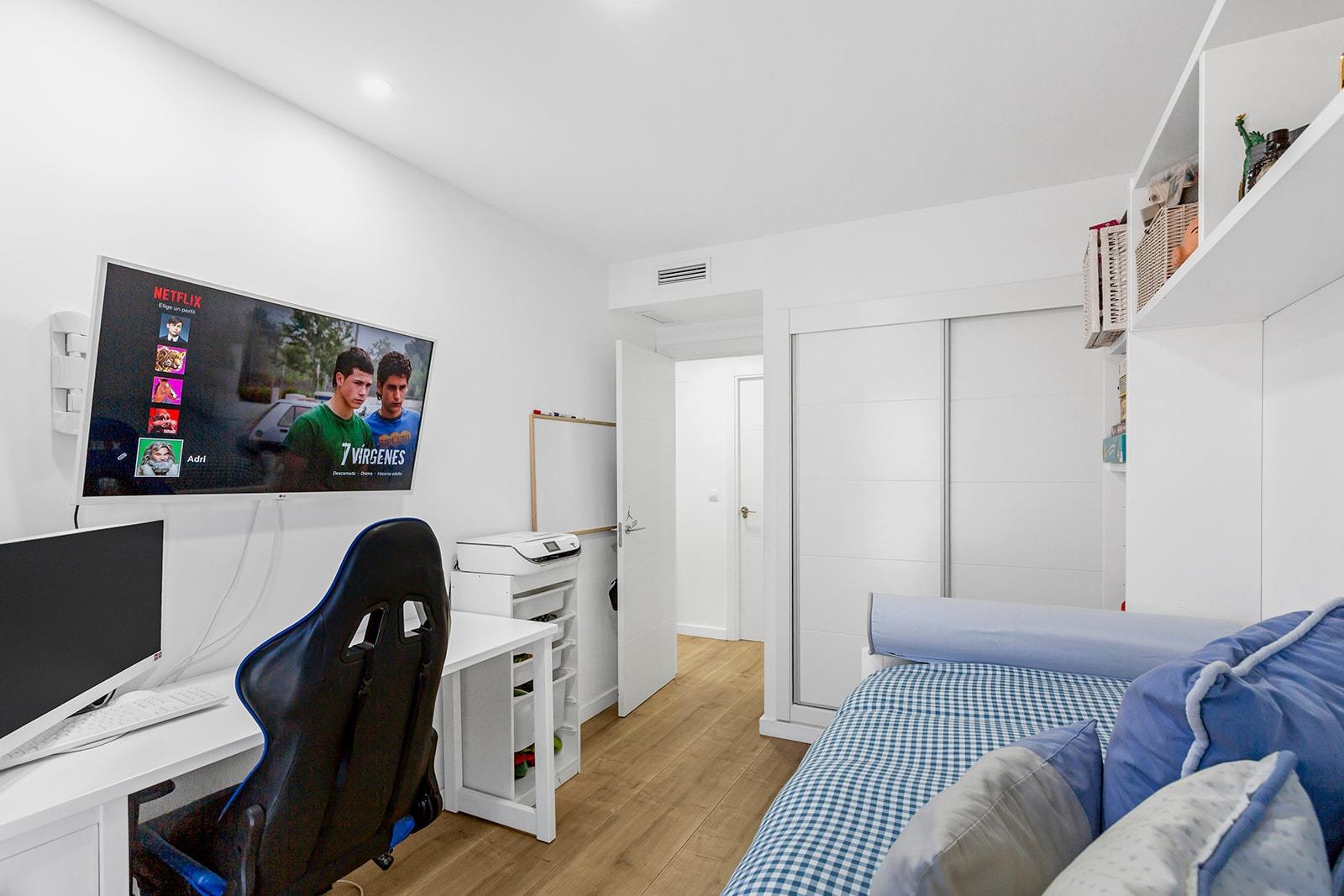 Penthouse for sale in Alicante, Alicante, Spain