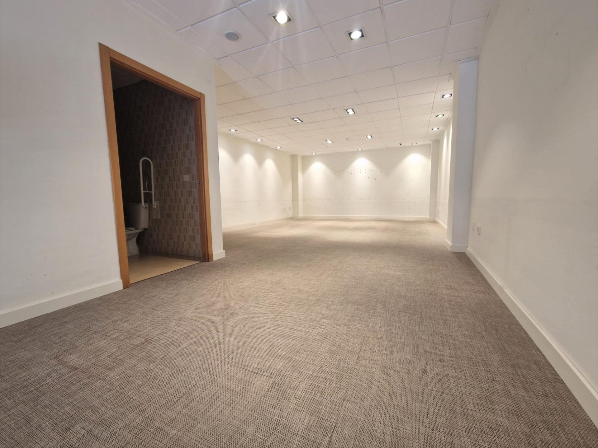 Comercial en venta en Guardamar Del Segura