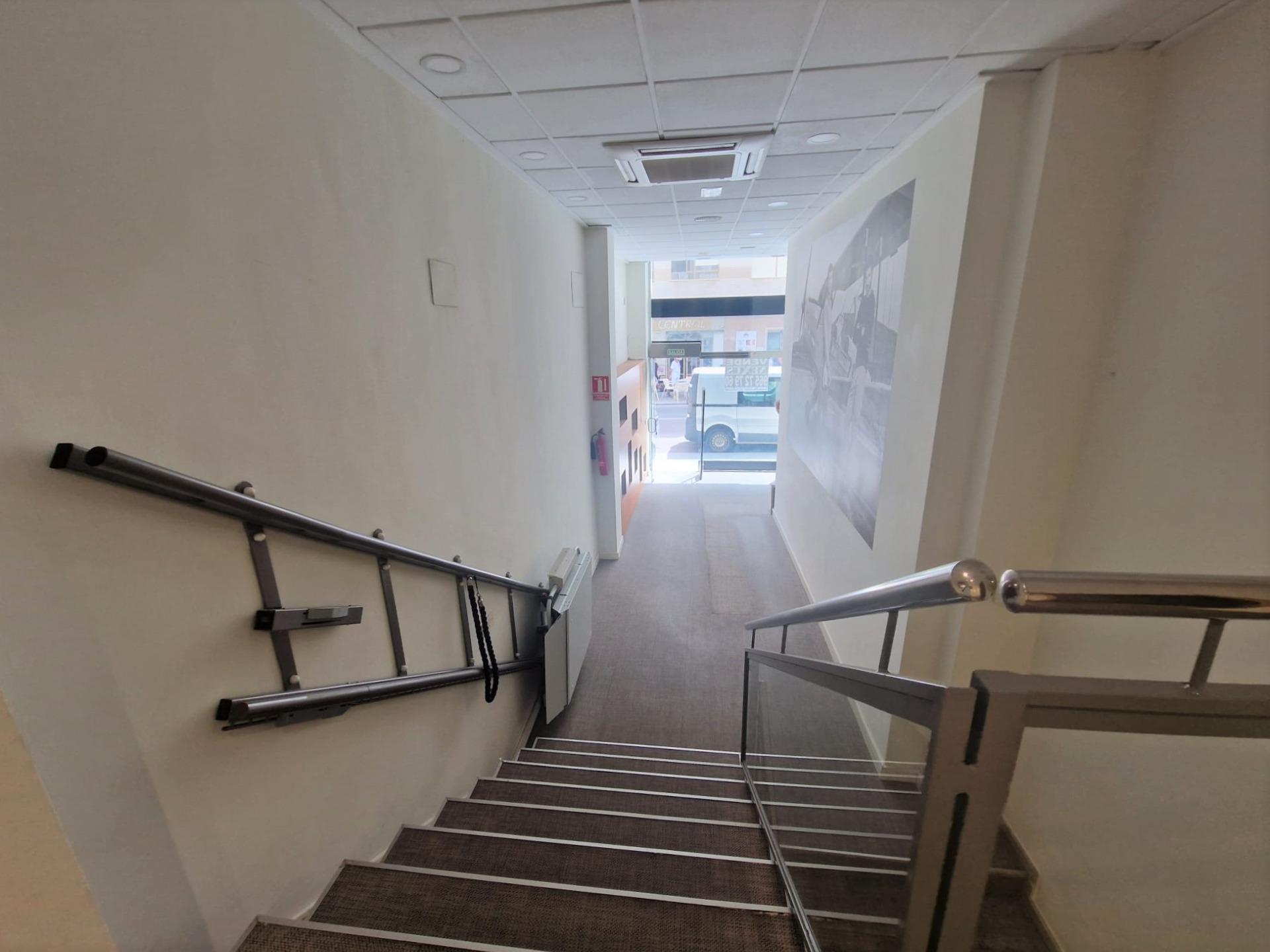 Comercial en venta en Guardamar Del Segura
